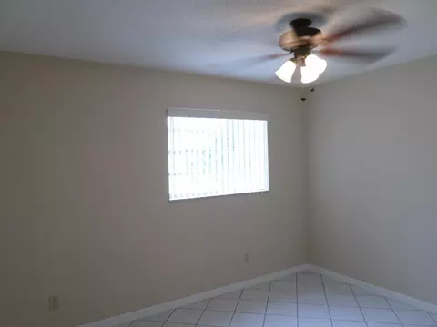 12 SE Cayuga Ter, Stuart, FL 34997 photo 10