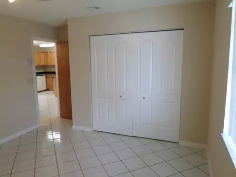 12 SE Cayuga Ter, Stuart, FL 34997 photo 9