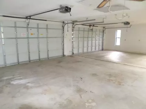 8769 SW Tropical Ave, Stuart, FL 34997 photo 14