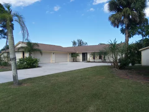 8769 SW Tropical Ave, Stuart, FL 34997 photo 23