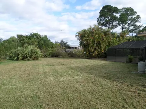 8769 SW Tropical Ave, Stuart, FL 34997 photo 25