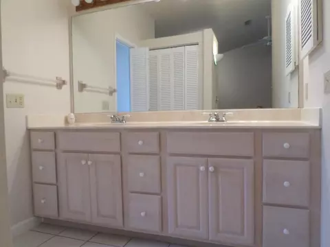 8769 SW Tropical Ave, Stuart, FL 34997 photo 10
