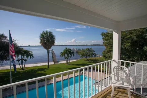 1493 NW Cocoanut Point Ln, Stuart, FL 34994 photo 15