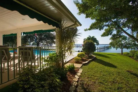 1493 NW Cocoanut Point Ln, Stuart, FL 34994 photo 19