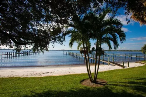 1493 NW Cocoanut Point Ln, Stuart, FL 34994 photo 22