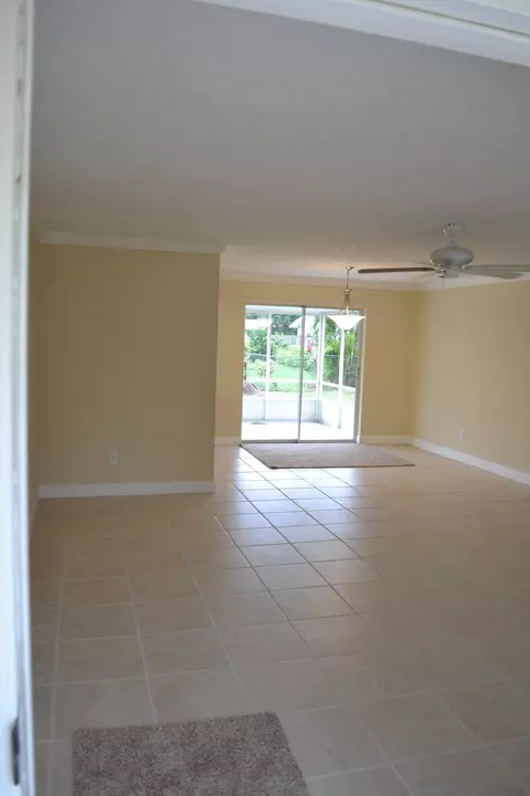 1991 SE Jackson St, Stuart, FL 34997 photo 4