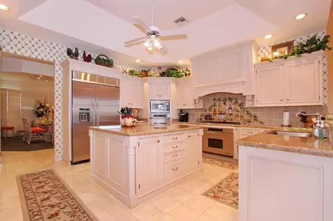 256 Locha Dr, Jupiter, FL 33458 photo 9