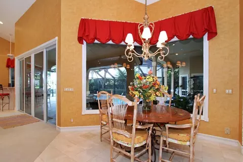 256 Locha Dr, Jupiter, FL 33458 photo 8