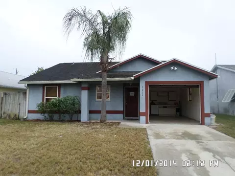 5926 SE Pine Dr, Stuart, FL 34997 photo 1