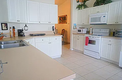 2444 SW Impala Way, Stuart, FL 34997 photo 5