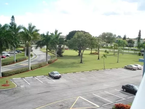 4083 Exeter E, Boca Raton, FL 33434 photo 3