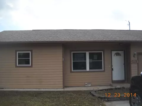 2152 SE Jackson St, Stuart, FL 34997 photo 1