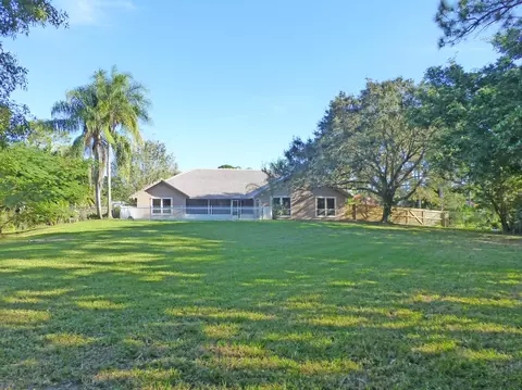 5628 SE Lamay Dr, Stuart, FL 34997 photo 9