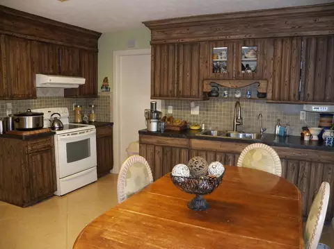 908 NW Fork Rd, Stuart, FL 34994 photo 3