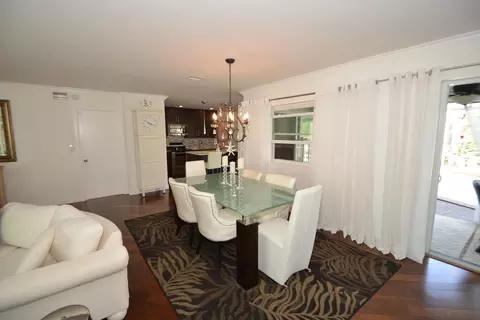 807 Berkeley St, Boca Raton, FL 33487 photo 7