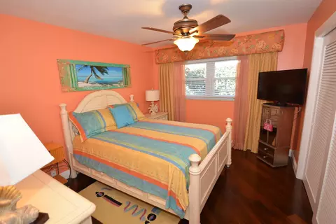 807 Berkeley St, Boca Raton, FL 33487 photo 15