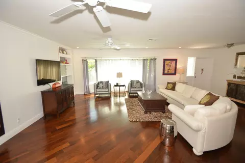 807 Berkeley St, Boca Raton, FL 33487 photo 5