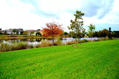 1456 SE Summit Trl, Stuart, FL 34997 photo 3