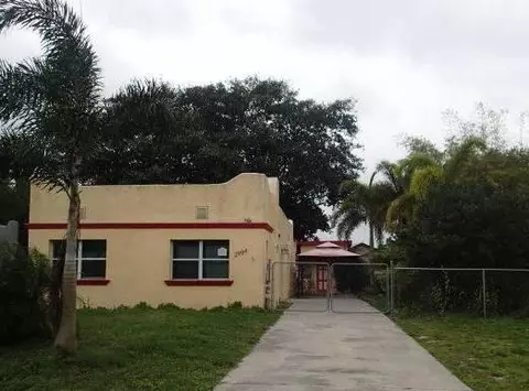 2984 SE Jefferson St, Stuart, FL 34997 photo 1