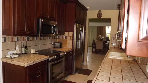 165 Hampton Cir, Jupiter, FL 33458 photo 3