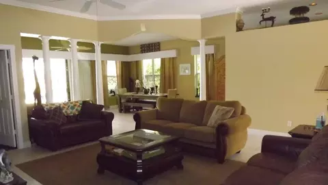 165 Hampton Cir, Jupiter, FL 33458 photo 6