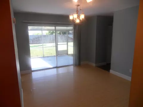902 SE Flamingo Ave, Stuart, FL 34996 photo 6