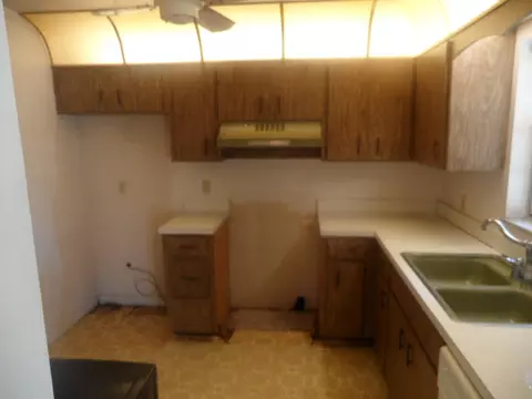 902 SE Flamingo Ave, Stuart, FL 34996 photo 7
