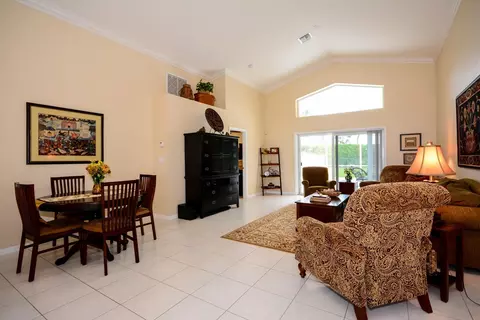 7568 Eagle Point Dr, Delray Beach, FL 33446 photo 6