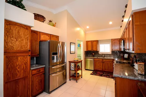 7568 Eagle Point Dr, Delray Beach, FL 33446 photo 9