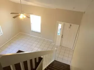 303 Maplecrest Cir, Jupiter, FL 33458 photo 5