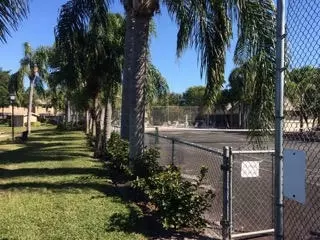 303 Maplecrest Cir, Jupiter, FL 33458 photo 23