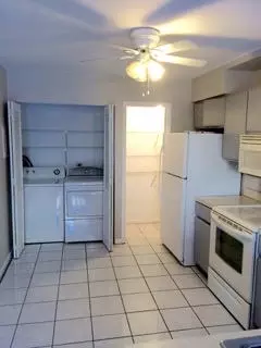 303 Maplecrest Cir, Jupiter, FL 33458 photo 7