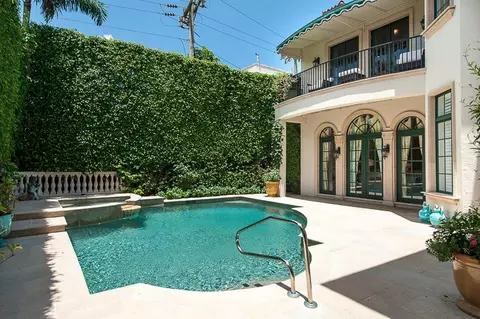 360 Cocoanut Row, Palm Beach, FL 33480 photo 2