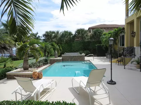 705 SE Riverside Dr, Stuart, FL 34994 photo 9