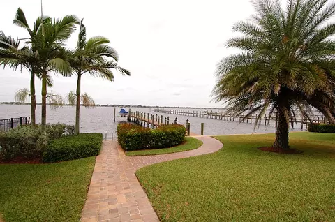 705 SE Riverside Dr, Stuart, FL 34994 photo 35
