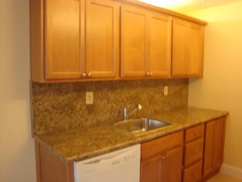 1006 Cornwall A, Boca Raton, FL 33434 photo 5