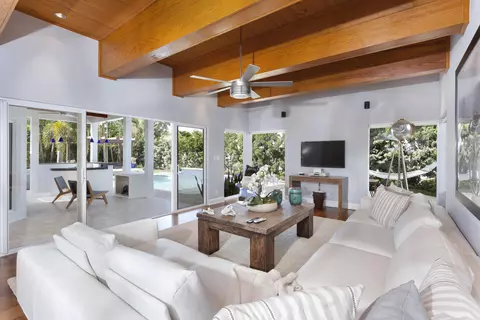 2401 Cocoanut Rd, Boca Raton, FL 33432 photo 12