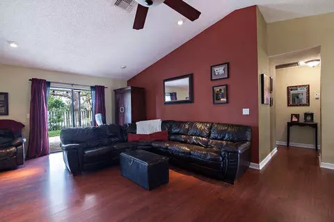 186 Greentree Cir, Jupiter, FL 33458 photo 8