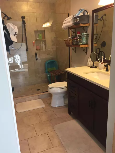 1216 Cherokee St, Jupiter, FL 33458 photo 3