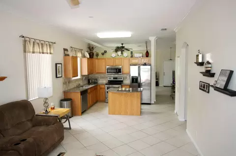 4729 SE Winter Haven Ct, Stuart, FL 34997 photo 8