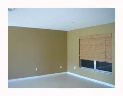 133 Banyan Cir, Jupiter, FL 33458 photo 3