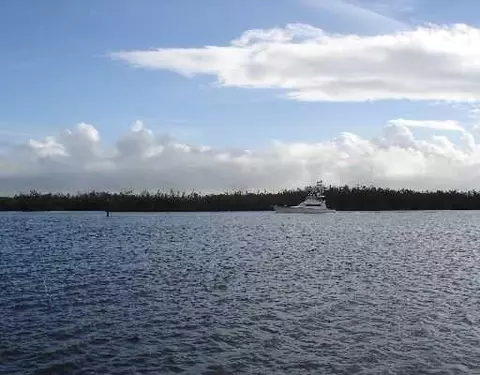 5653 SE Harbor Ter, Stuart, FL 34997 photo 6