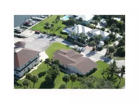 5653 SE Harbor Ter, Stuart, FL 34997 photo 1