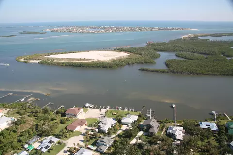 5653 SE Harbor Ter, Stuart, FL 34997 photo 10