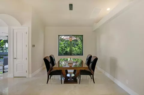 202 W Riverside Dr, Jupiter, FL 33469 photo 11