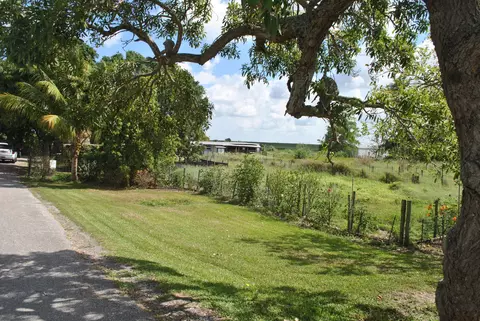 31 E Corkscrew Blvd, Lake Harbor, FL 33459 photo 28