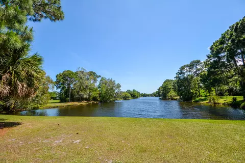 5646 SE Lamay Dr, Stuart, FL 34997 photo 1