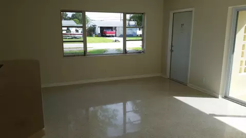 2468 SE Harrison St, Stuart, FL 34997 photo 4