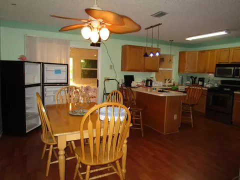 1882 SE Jackson St, Stuart, FL 34997 photo 10