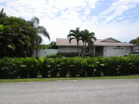 1882 SE Jackson St, Stuart, FL 34997 photo 17